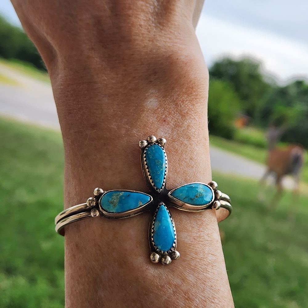 Turquoise Cross Cuff - Picture 9 of 10